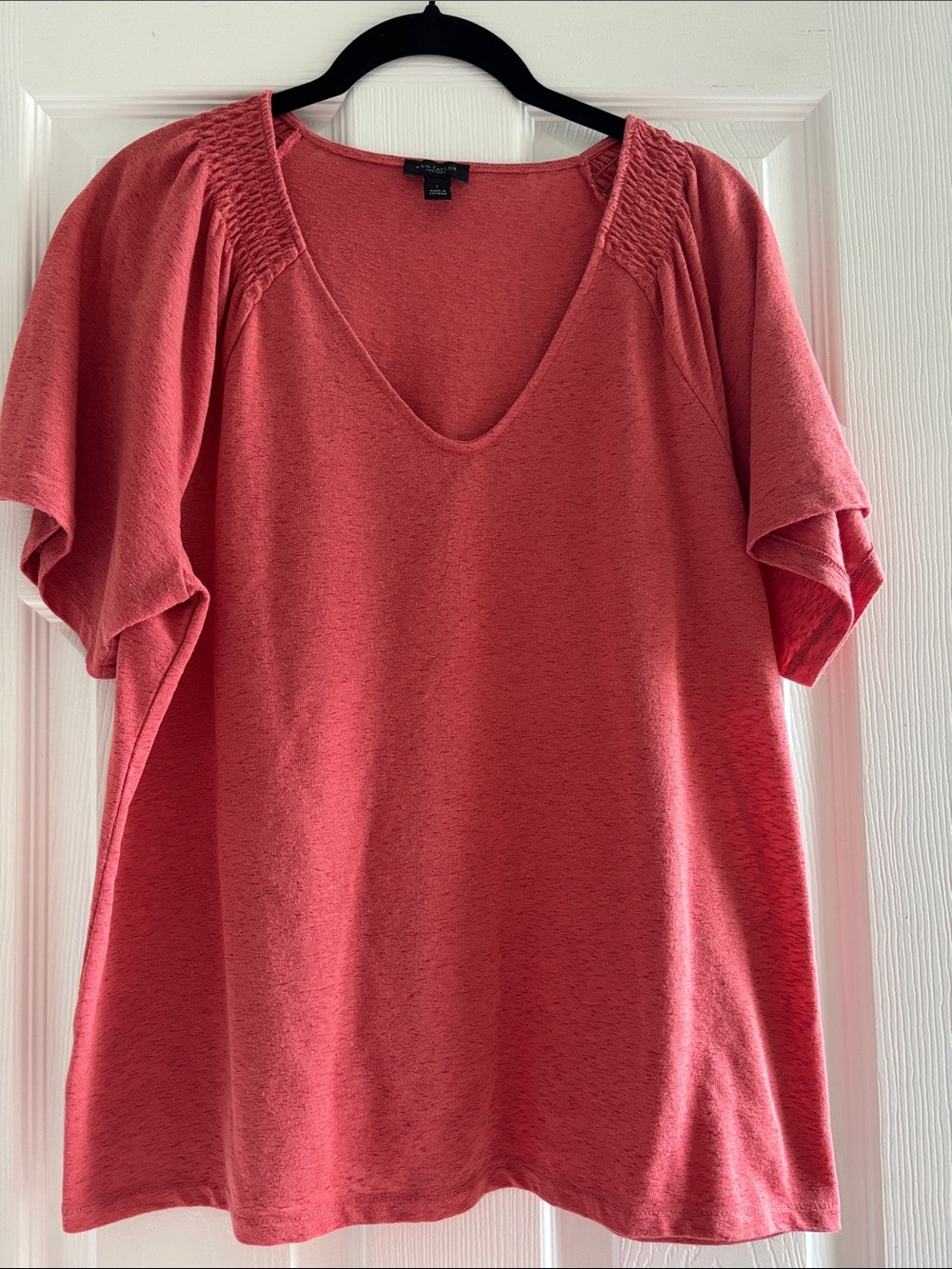 Ann Taylor Factory Coral Short Sleeve V-Neck Top with Smocked Shoulders